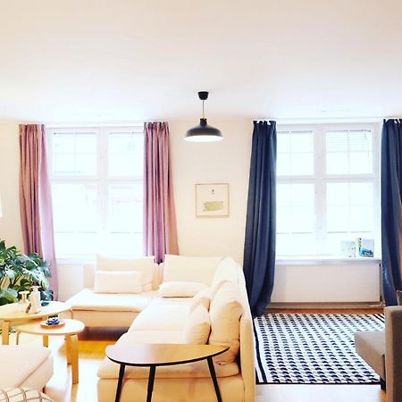 In Swiss Home - Marktplatz Spalenberg Loft Βασιλεία Εξωτερικό φωτογραφία